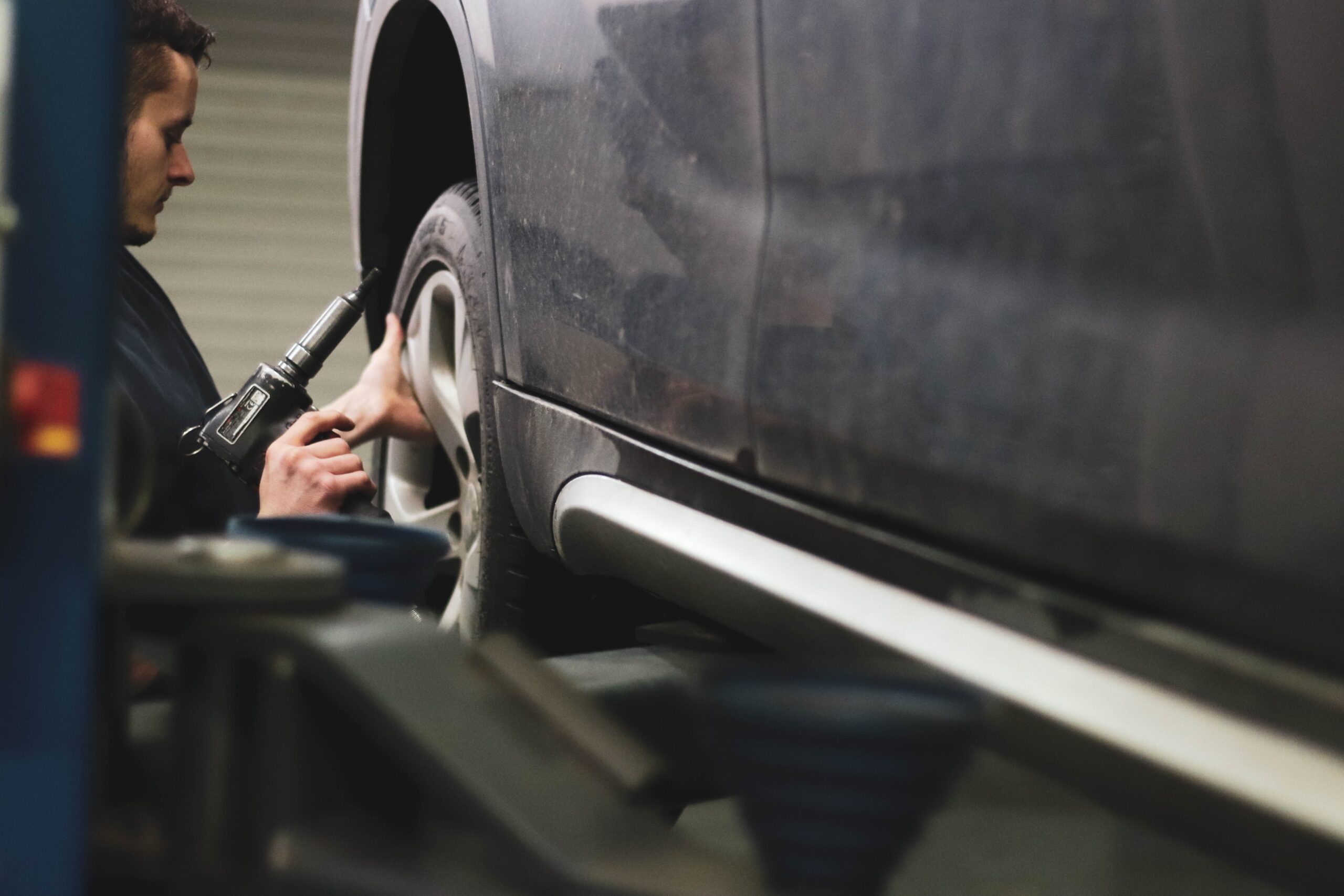 Car Mechanic servicing
